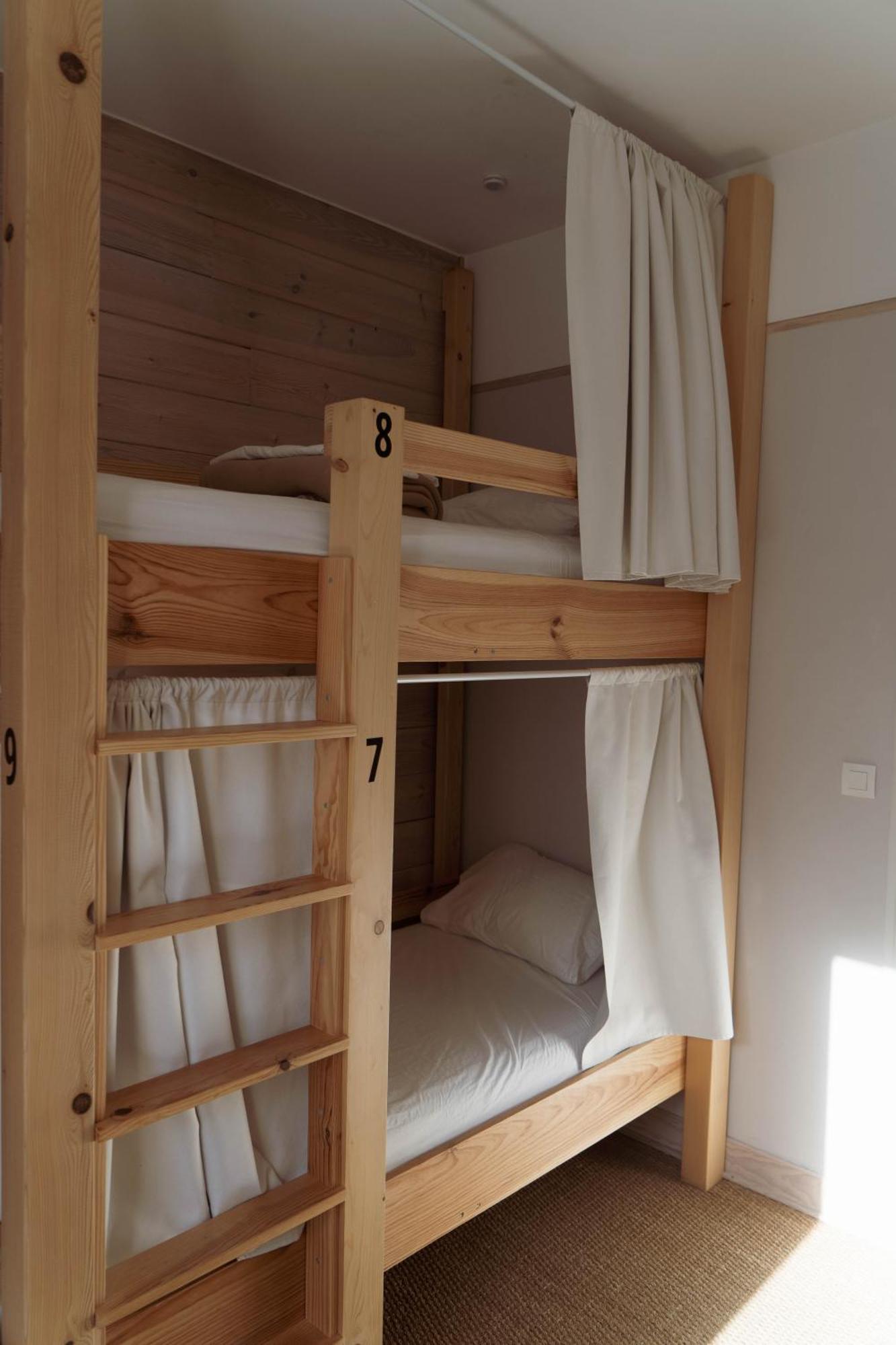 L'Escale Surf Hostel - Auberge De Jeunesse غوتاري الغرفة الصورة